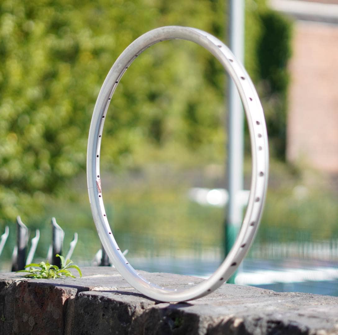 Araya BMX Racing Araya Aero ADX 7W Mini Race Rim for Sew-Up Tyres Silver