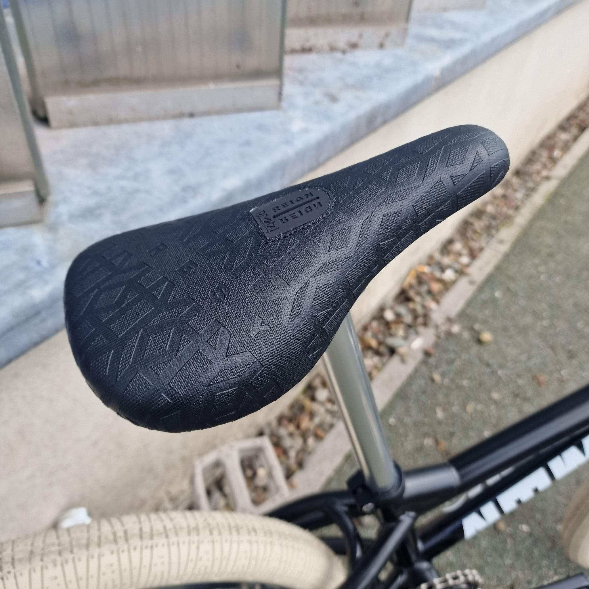 Custom bmx seats online