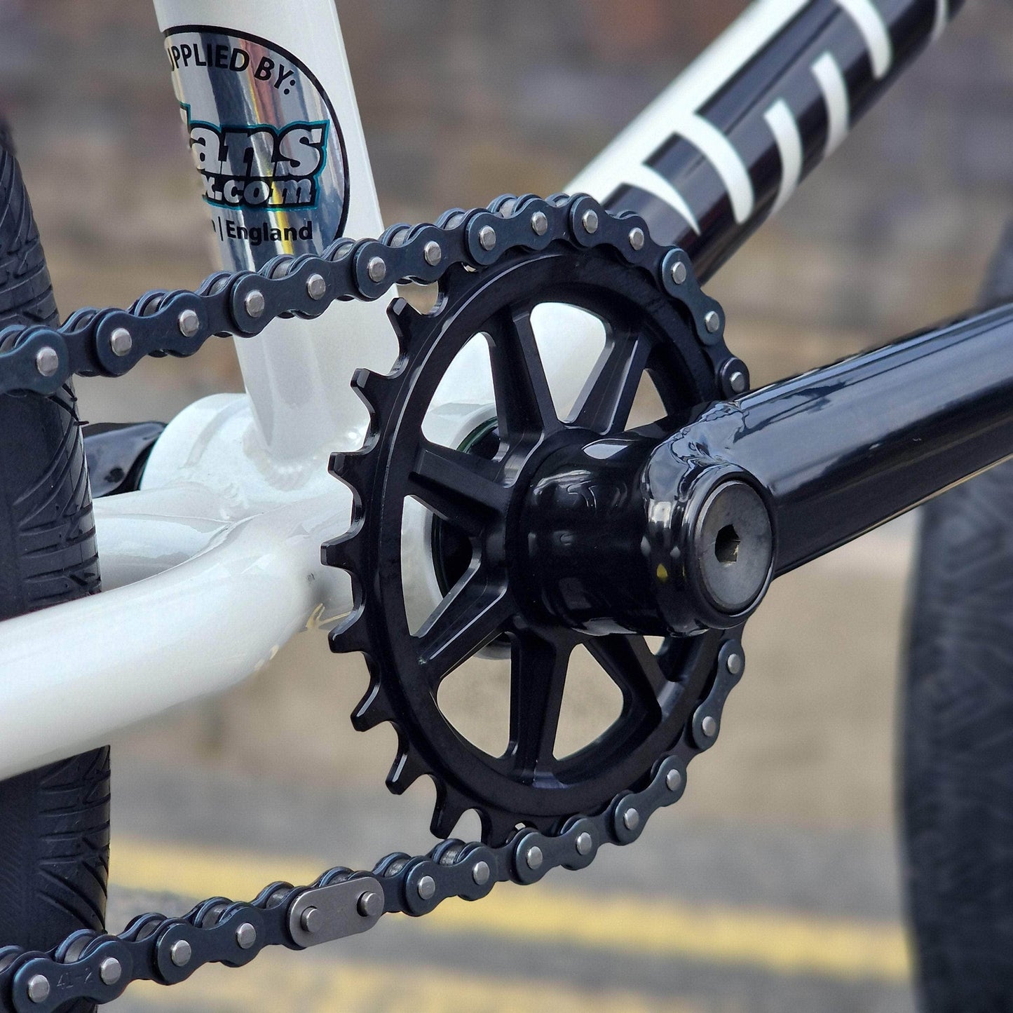 Autum Bikes BMX Flatland White Autum Bikes Razzia Custom Flatland Bike Pearl White