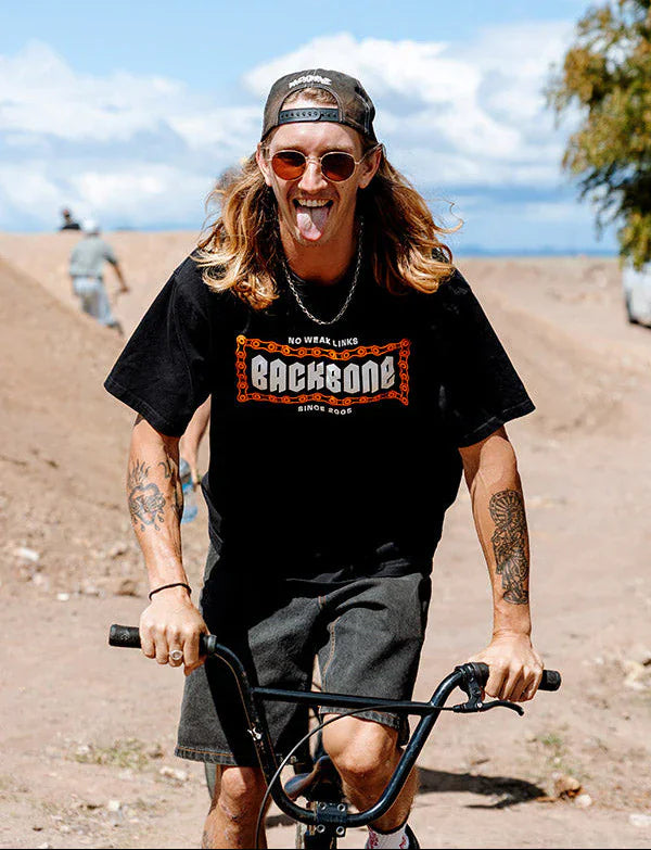 Backbone Clothing & Shoes Backbone No Weak Links T-shirt Black