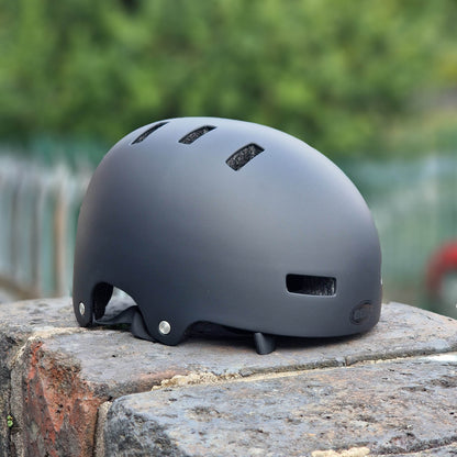 Bell Protection Bell Division Solid Skate / BMX Helmet Matte Black
