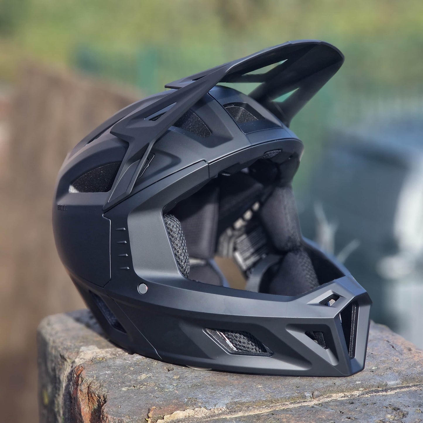 Bell Protection Bell Full-Air Mips Full Face Solid Helmet Matte Black