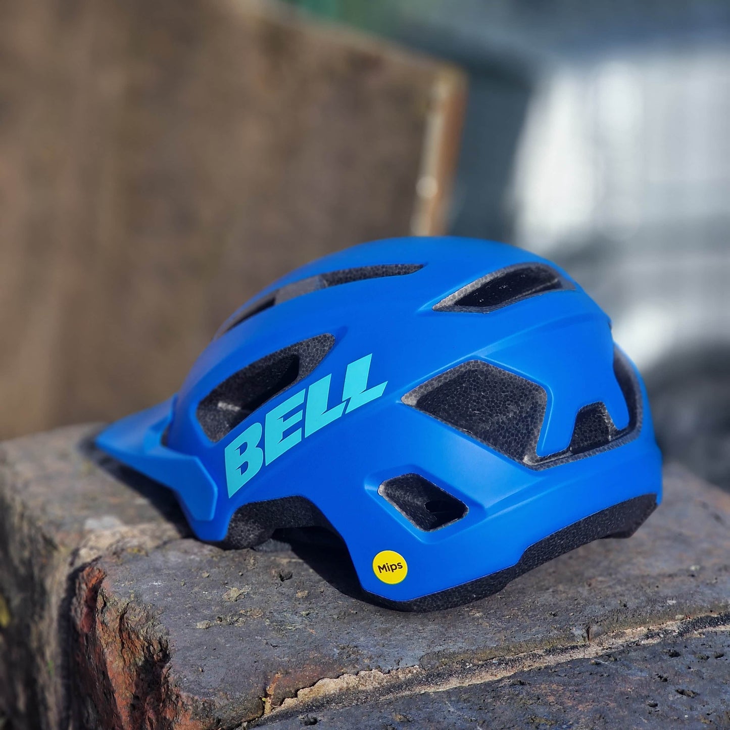 Bell BMX Racing Bell Nomad 2 Mips MTB Helmet Dark Blue