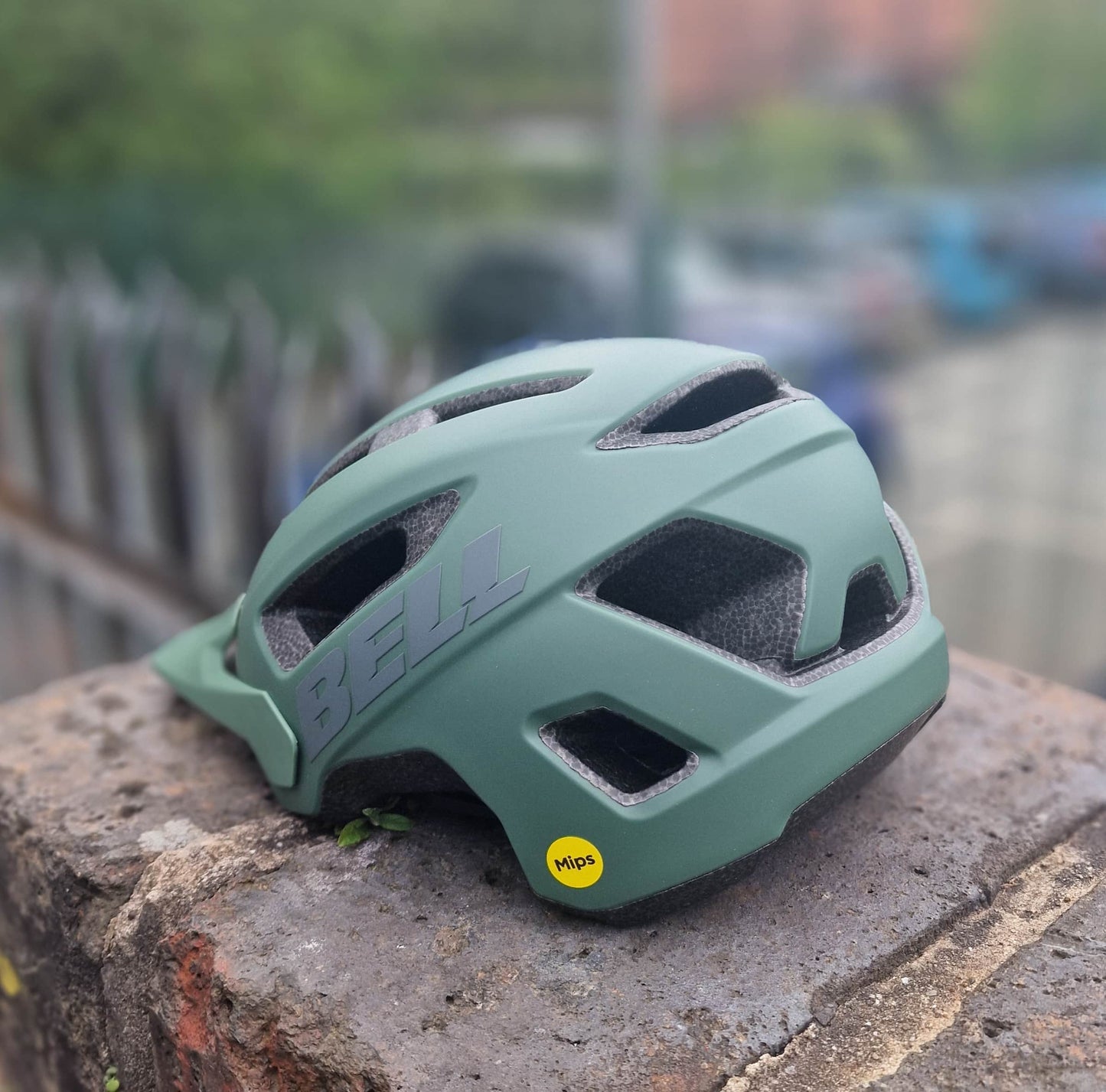 Bell BMX Racing Bell Nomad 2 Mips MTB Helmet Matte Green