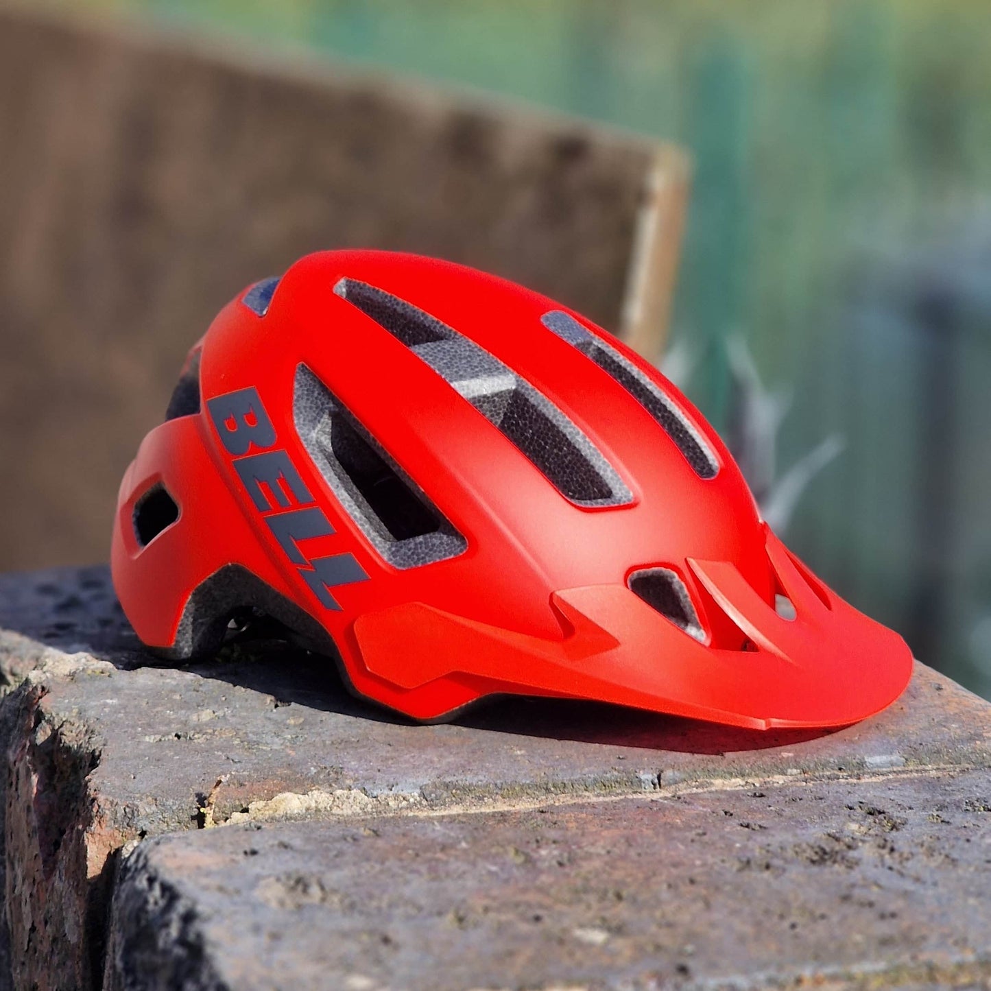 Bell BMX Racing Bell Nomad 2 Mips MTB Helmet Matte Red