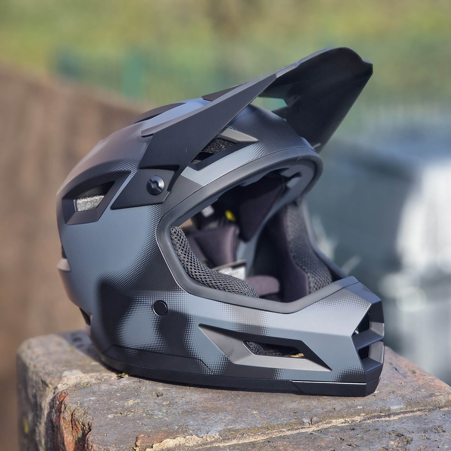 Bell BMX Racing Bell Sanction 2 Full Face Helmet DLX Mips Camo Matte Black