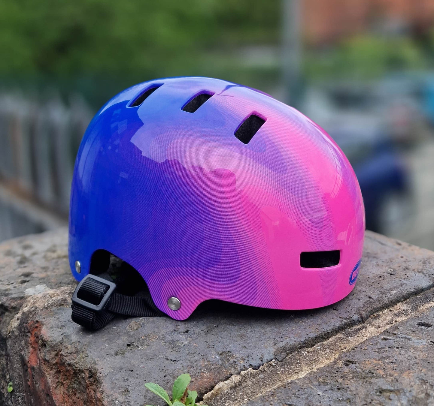 Bell Protection Bell Span Blend Youth Skate / BMX Helmet Cotton Candy