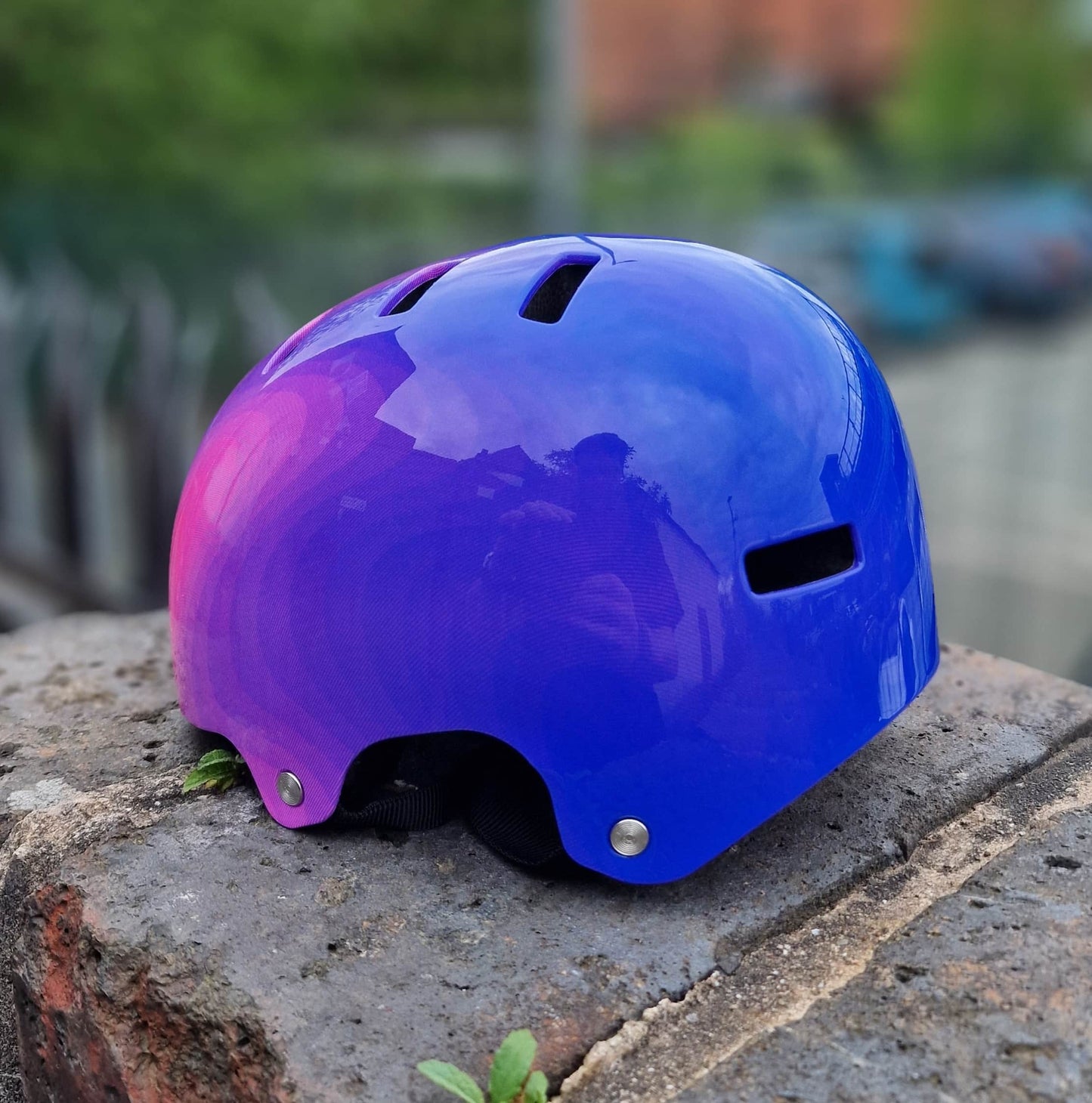 Bell Protection Bell Span Blend Youth Skate / BMX Helmet Cotton Candy