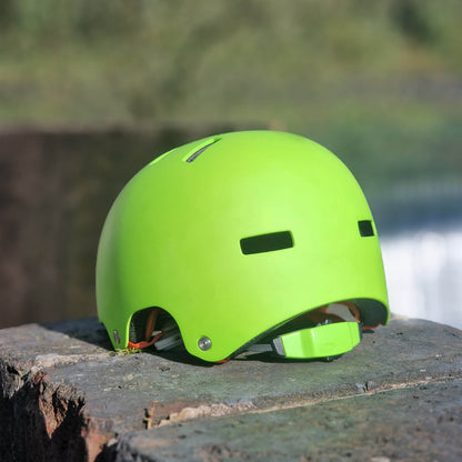 Bell Protection Bell Span Youth Skate / BMX Helmet Bright Green
