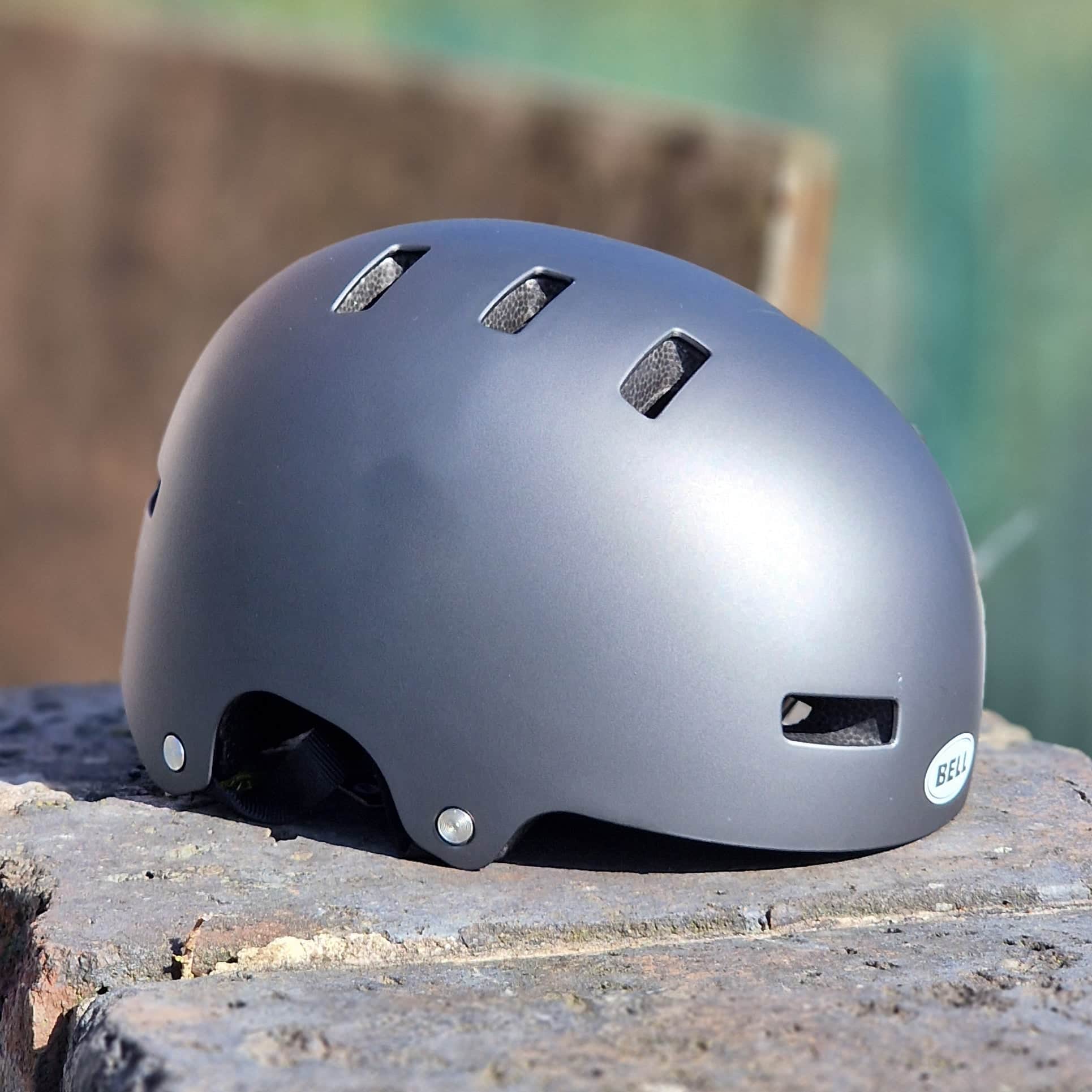 Bell Protection Bell Span Youth Skate / BMX Helmet Matte Black