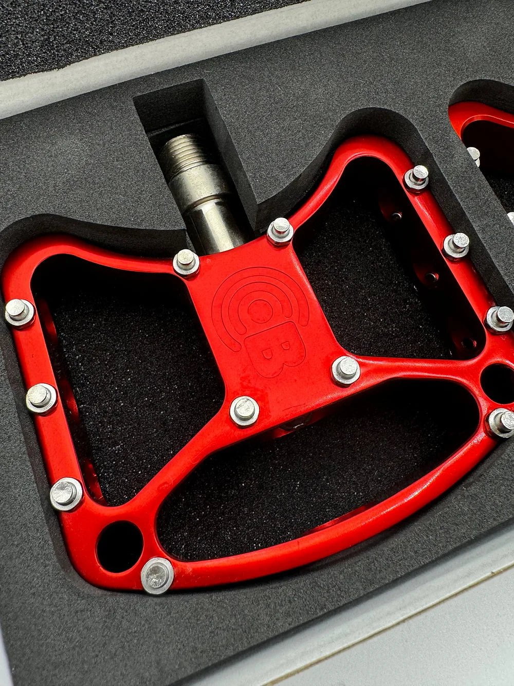 Bullseye Old School BMX Red / 9/16" Bullseye Elite Bullet CNC Sealed Pedals