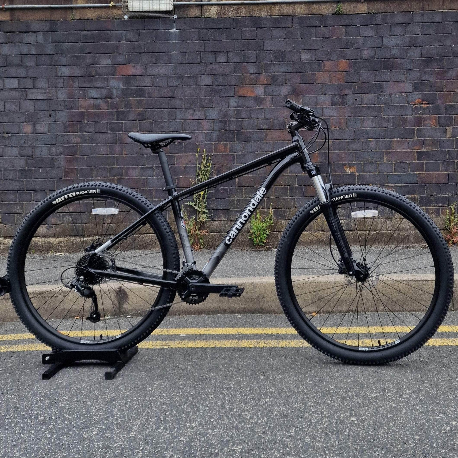 Trail Black Cannondale Mountain Bike Cannondale Trail Mountain