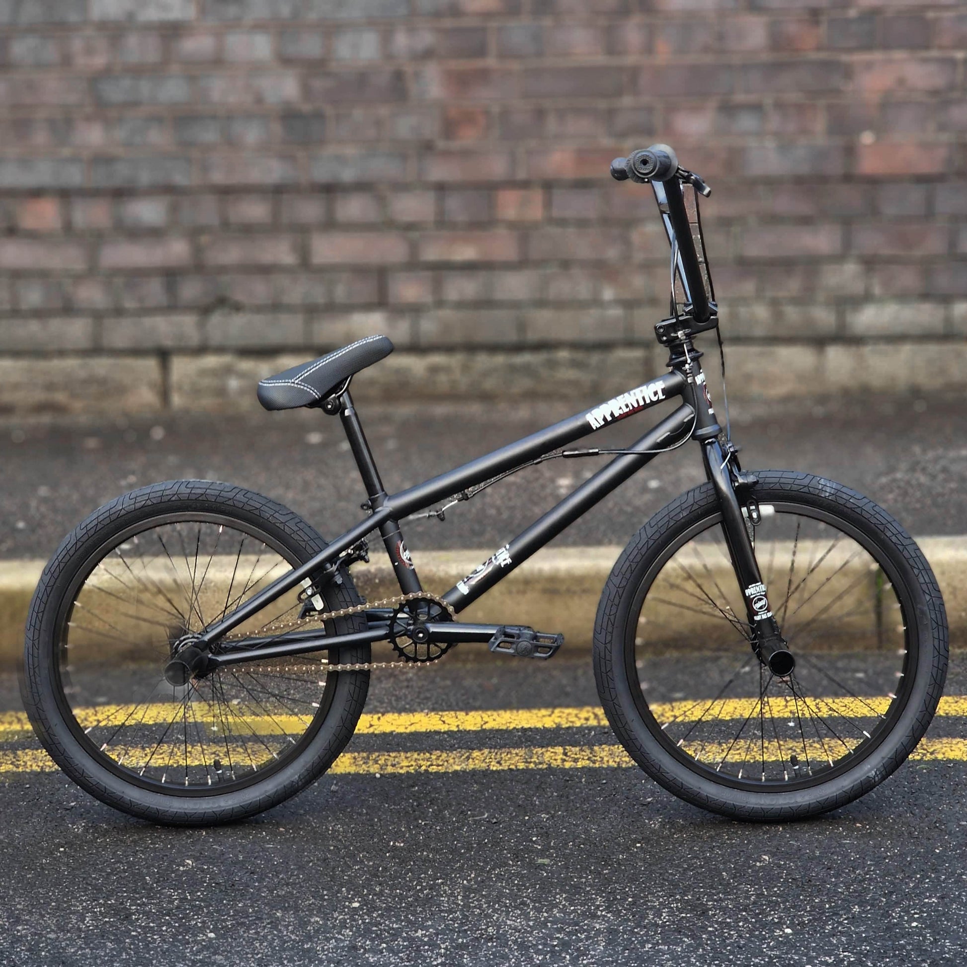 Colony BMX Flatland Black / 18.9 Colony Apprentice 18.9" TT Flatland Bike Black