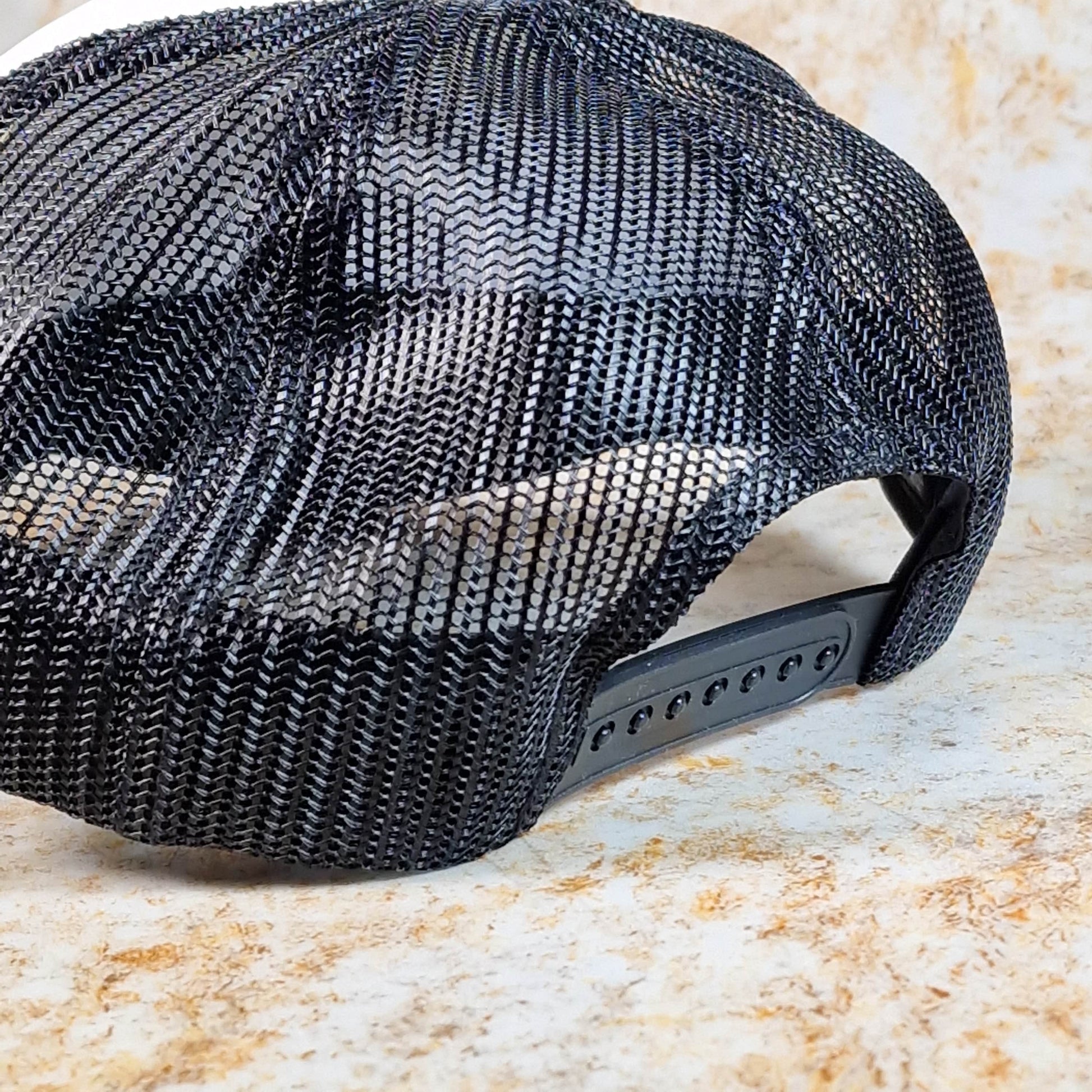 Colony Clothing & Shoes White / Black Colony Champion Trucker Cap White / Black