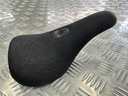 Colony BMX Parts Colony Sigil Slim Pivotal Seat Black