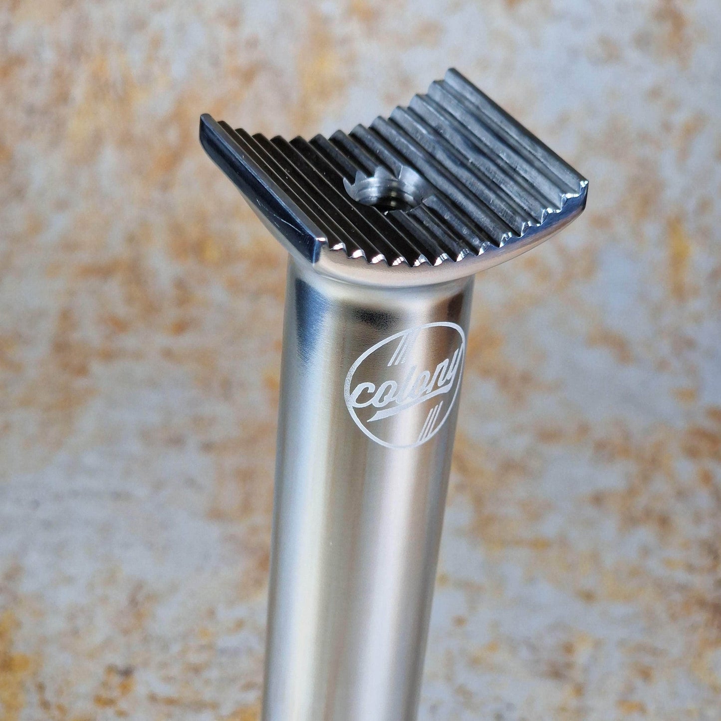 Colony BMX Parts Colony Stump Pivotal 185mm Seatpost