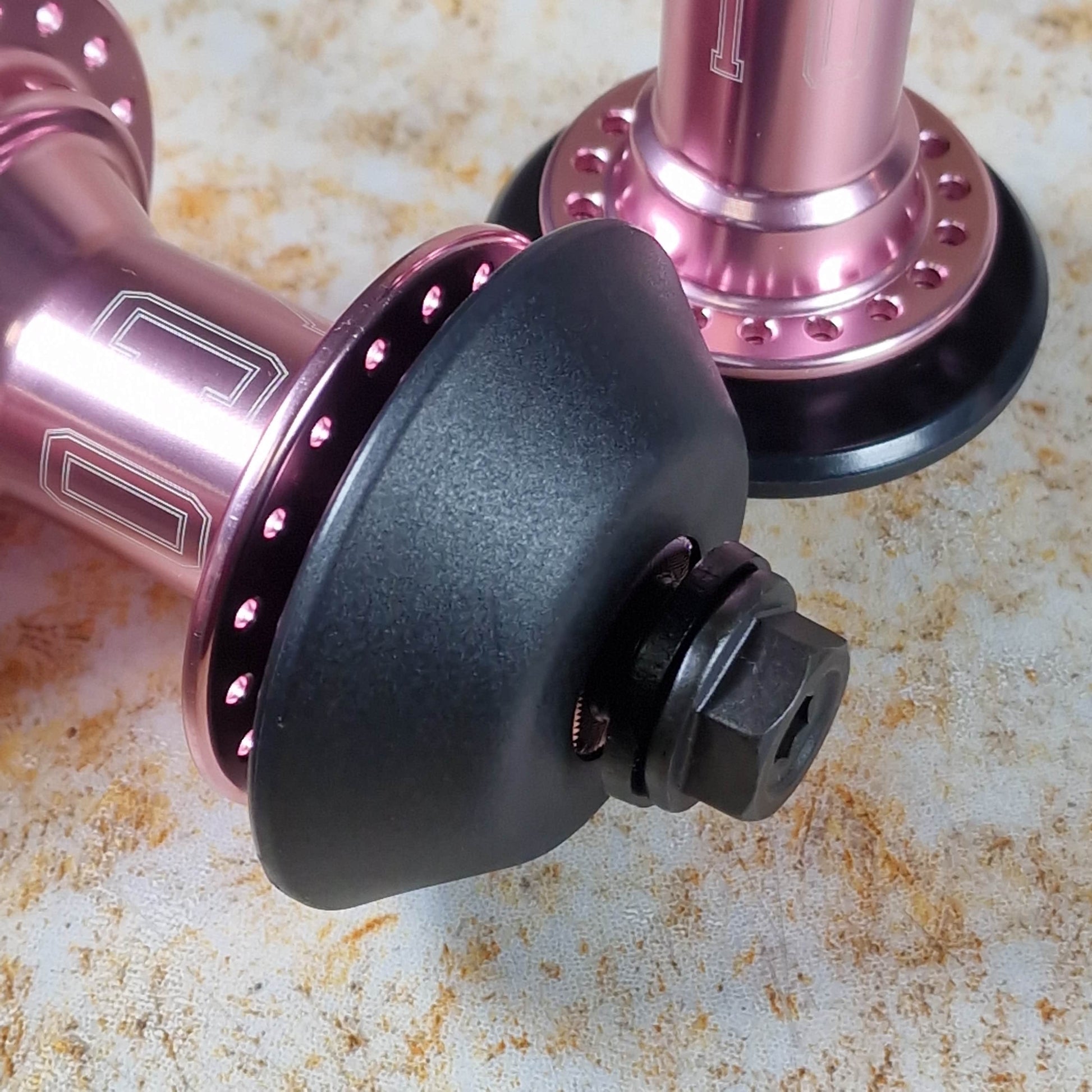 Colony BMX Parts Colony Wasp Female Rear Cassette Hubset Rose Gold PAIR