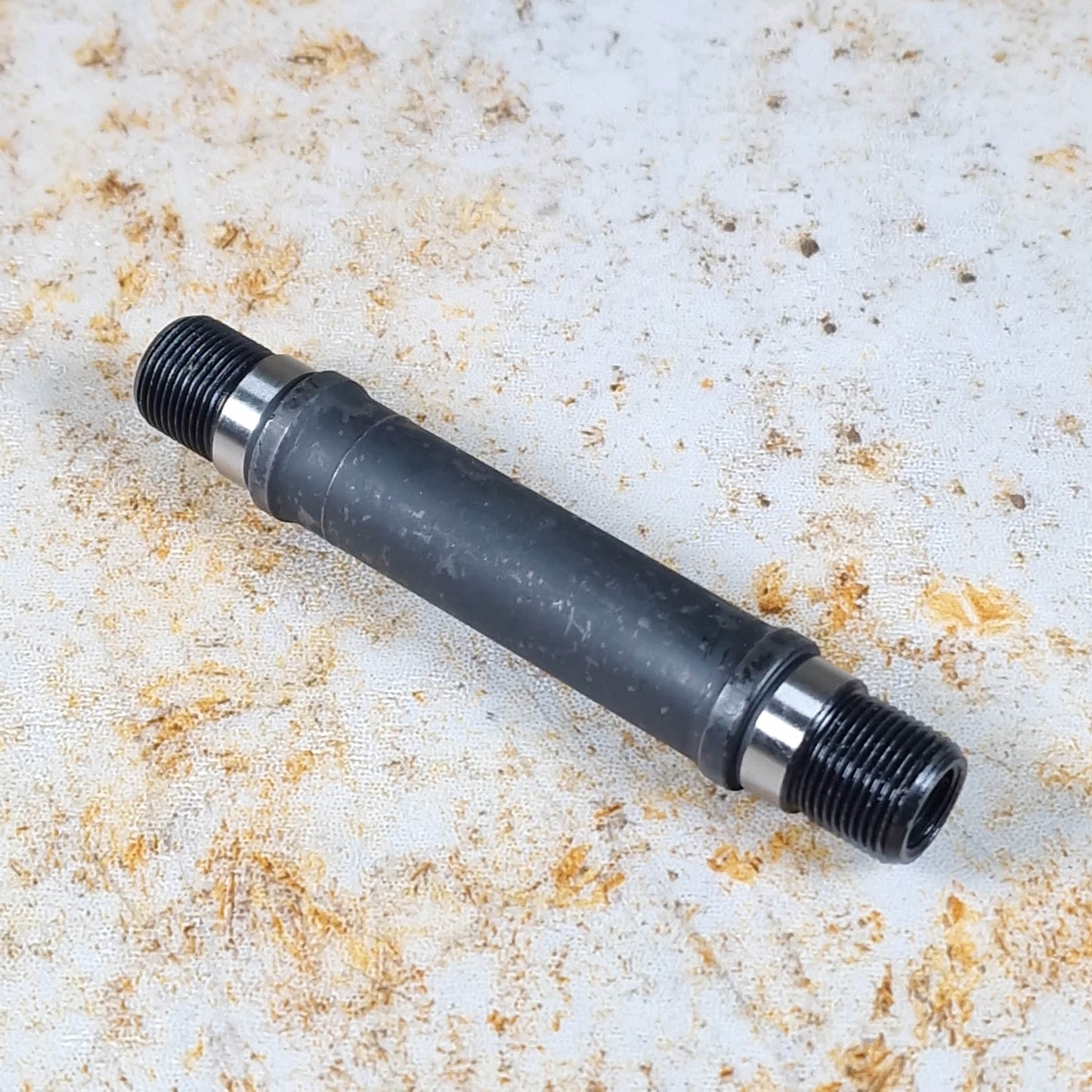 Colony BMX Parts Front Female Colony Wasp Replacement Axle