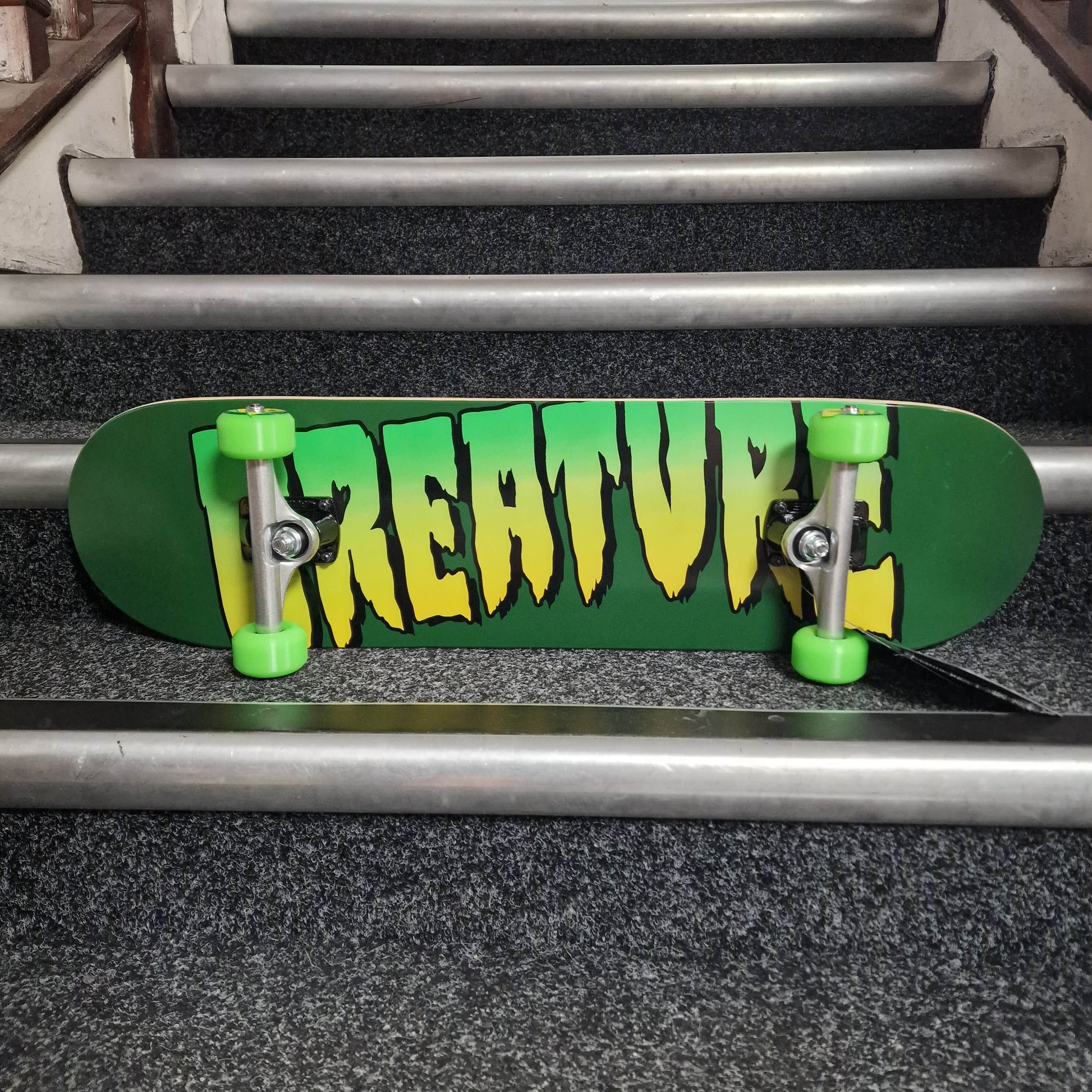 Creature Skateboards 8.00 Creature Logo Full Green 8.00" Complete Skateboard