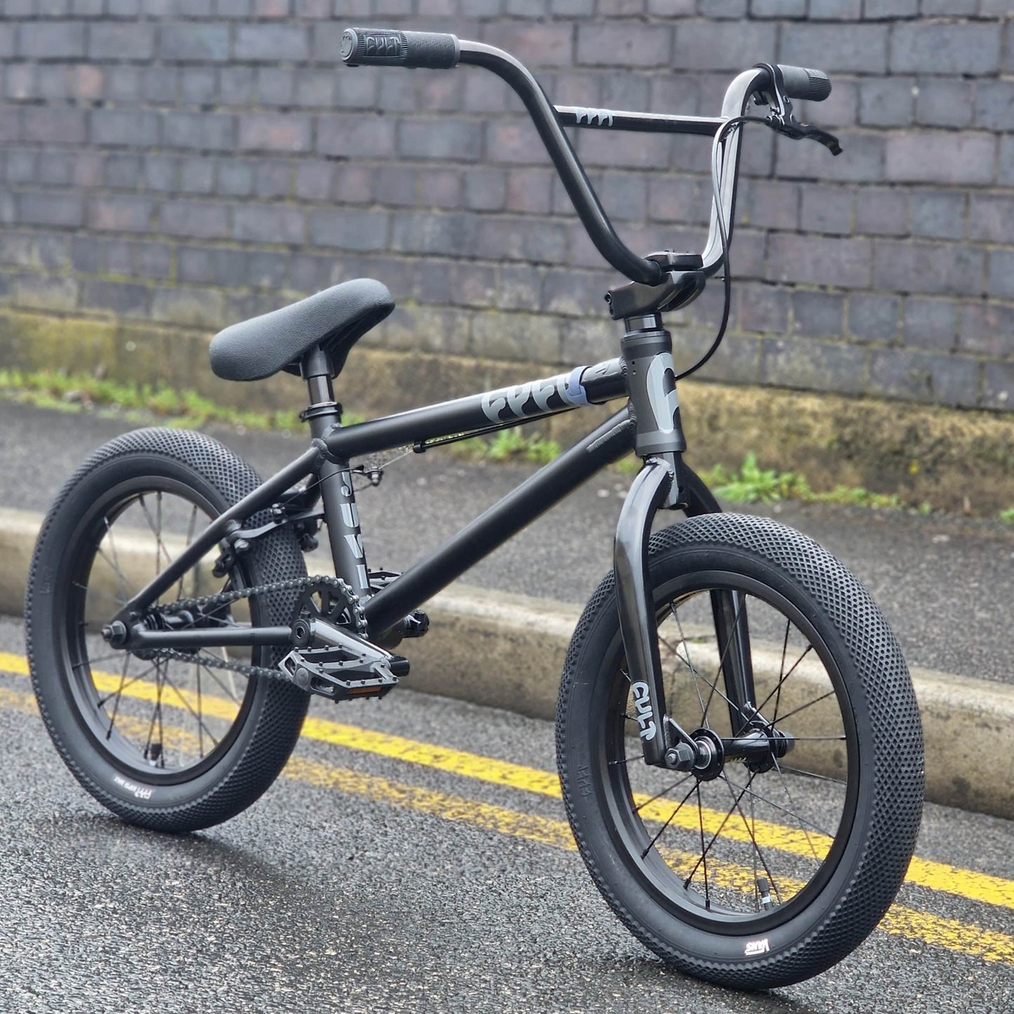 Cult BMX Bikes Black Cult 2025 Juvenile 16 Inch Bike Black