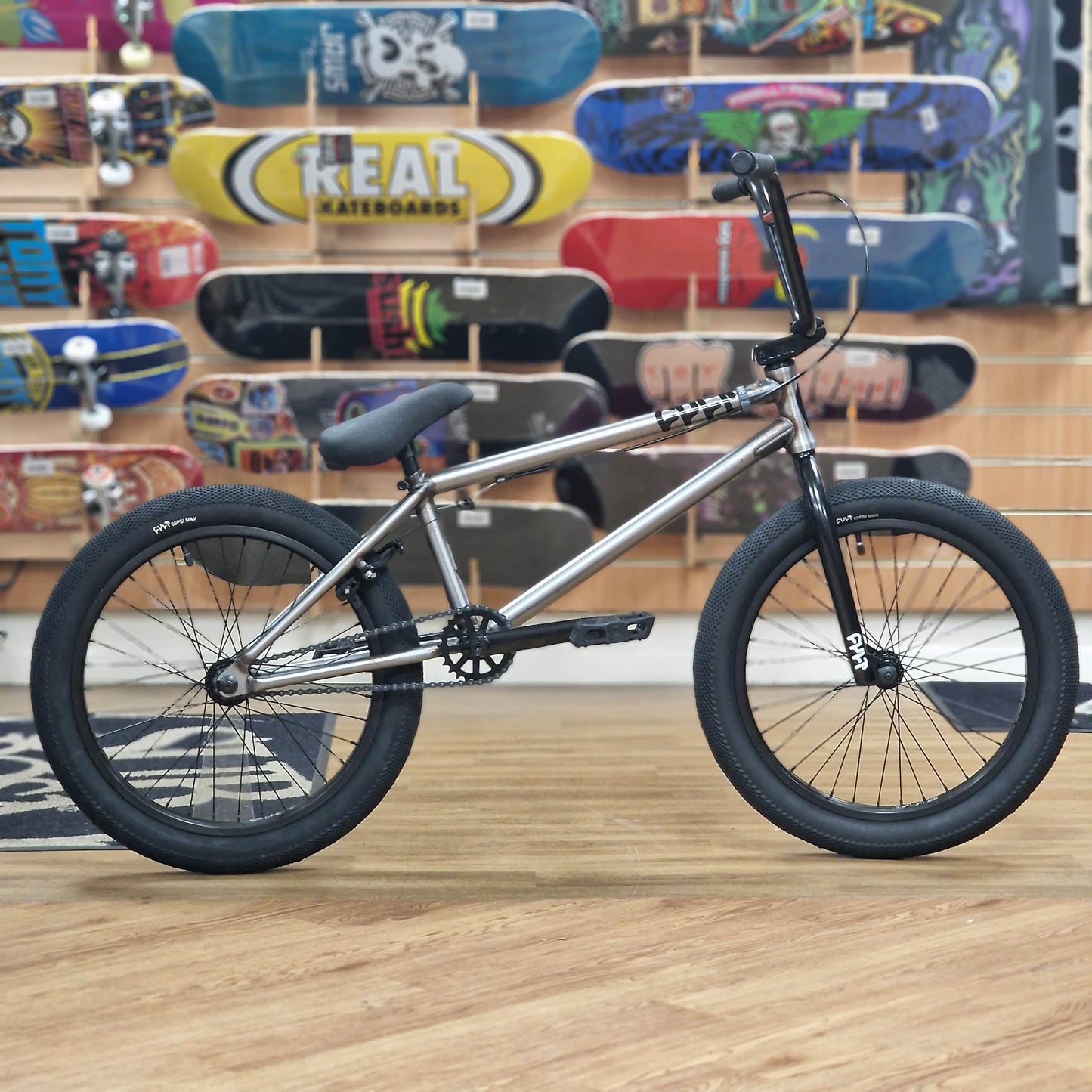 Cult BMX Bikes Raw / 20.5 Cult 2026 Gateway 20.5" TT Bike Raw