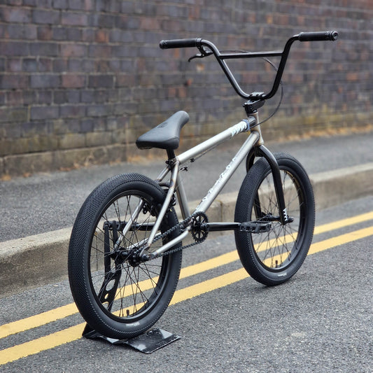 Cult BMX Bikes Raw / 20.75 Cult 2027 Control 20.75" TT Bike Raw