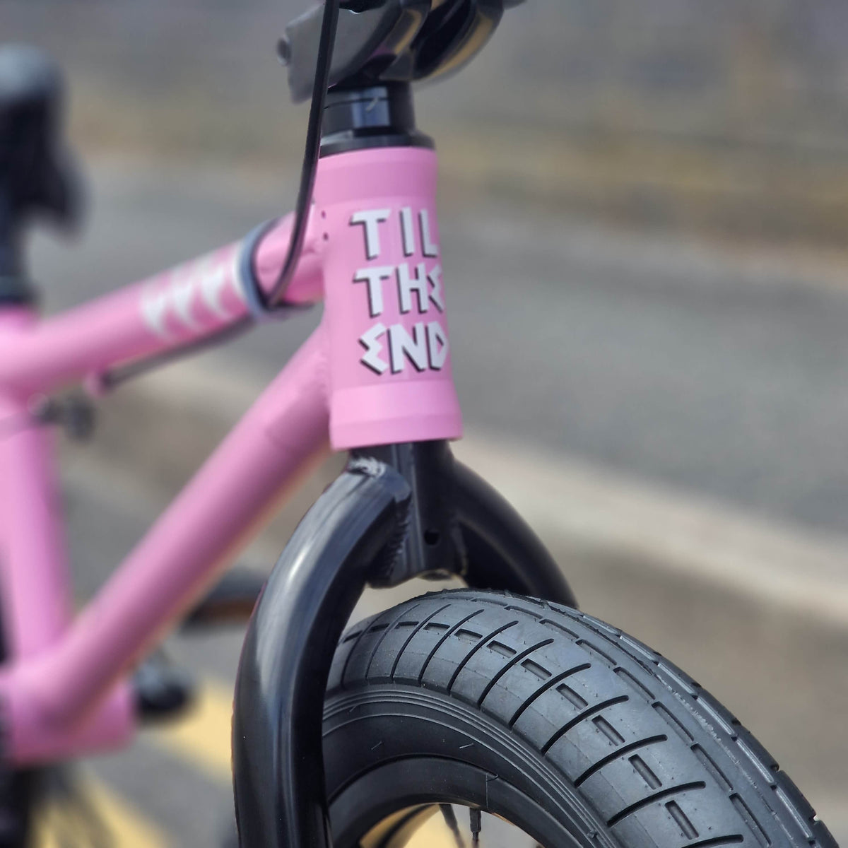 Cult BMX Bikes Pink Cult 2027 Juvenile 16 Inch Bike Pink