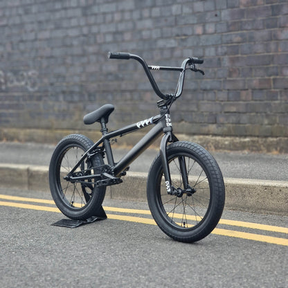 Cult BMX Bikes Black Cult 2027 Juvenile 18 Inch Bike Black