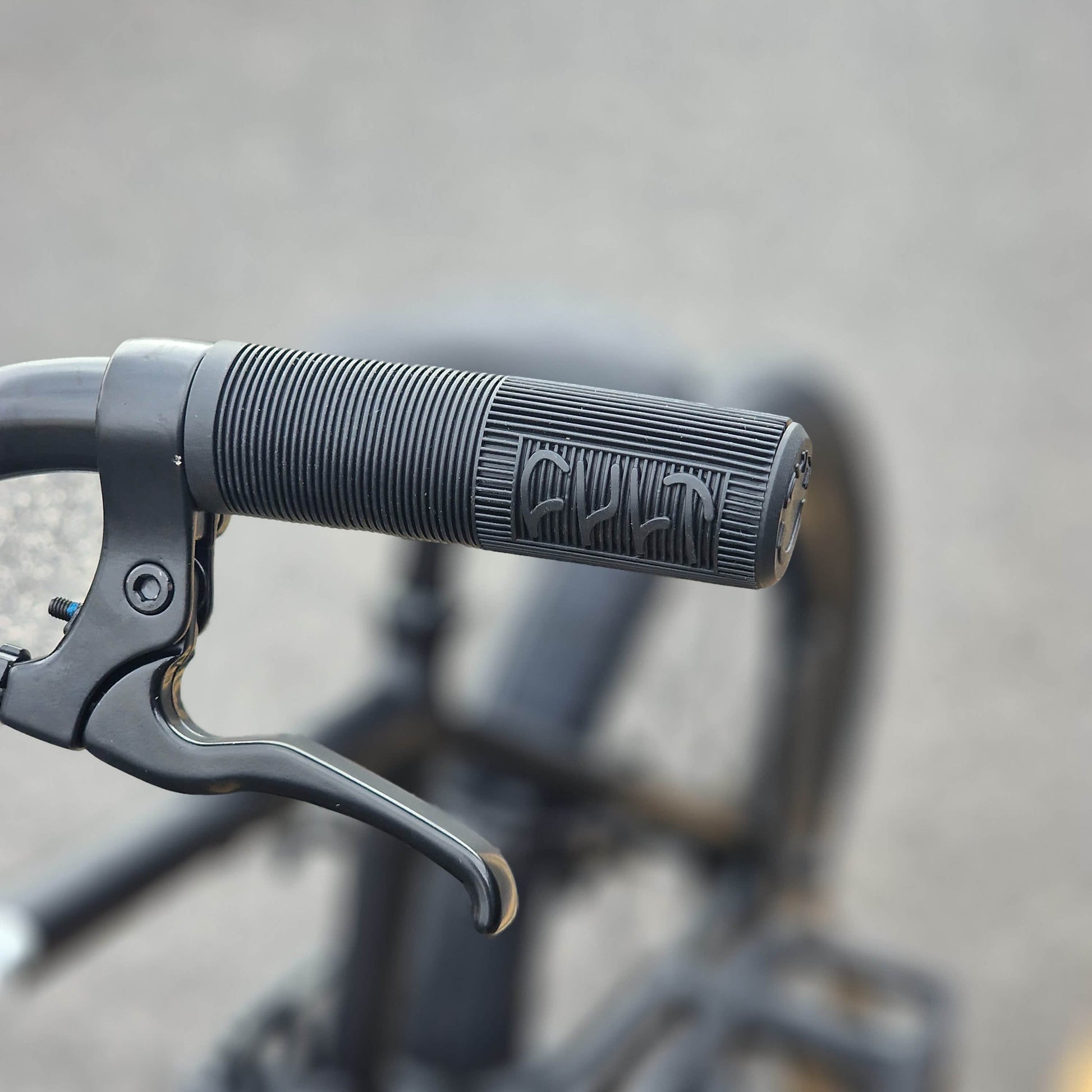 Cult BMX Bikes Black Cult 2027 Juvenile 18 Inch Bike Black