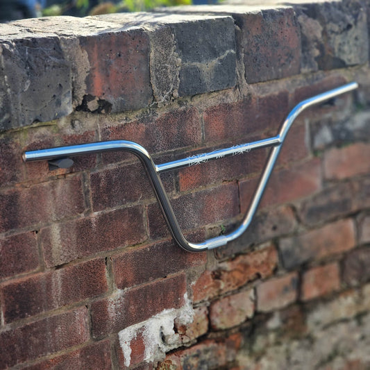Cult BMX Parts 10 / Chrome / 22.2mm Standard Cult AK Handlebar Chrome