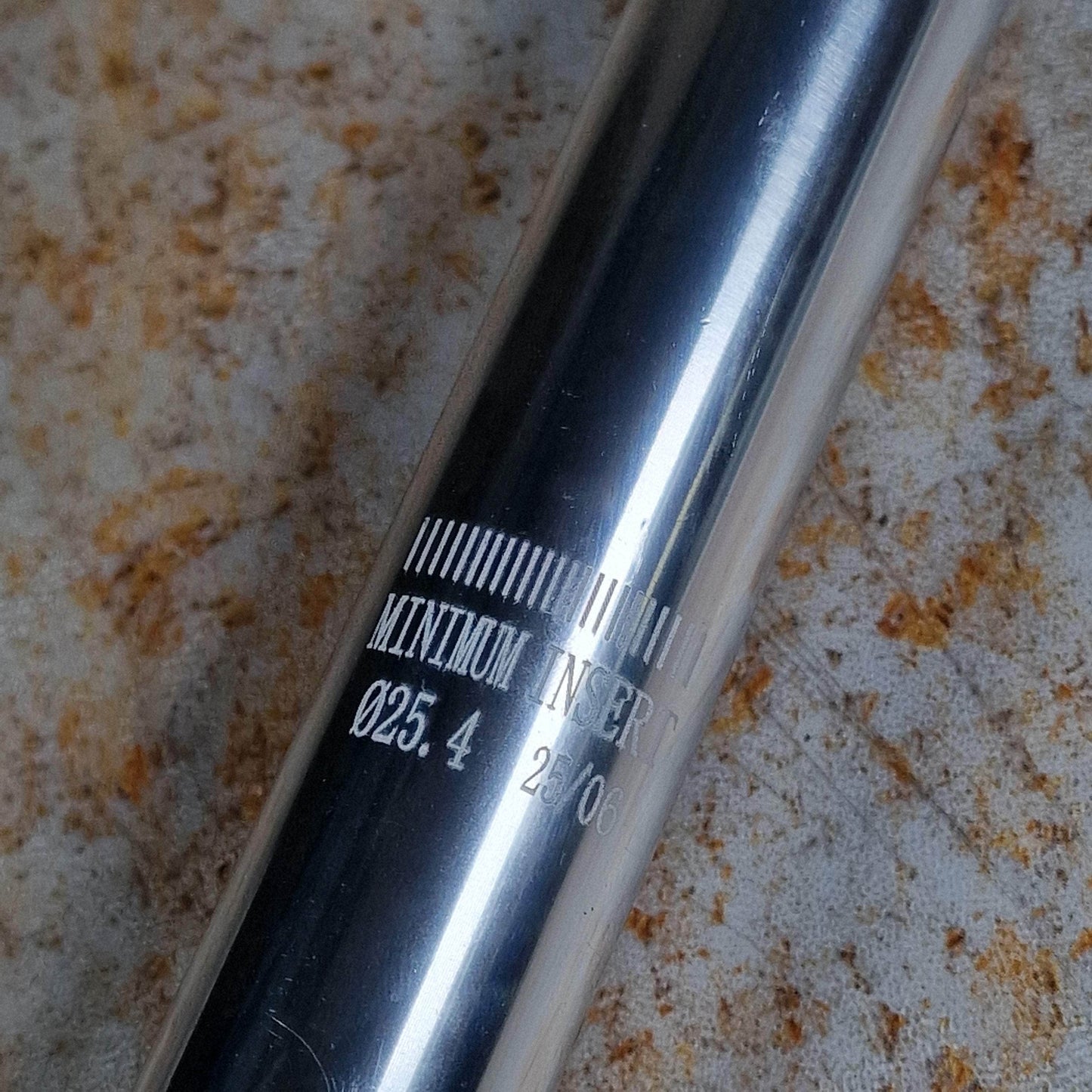 Cult BMX Parts Cult Counter XL 320mm Pivotal Seatpost