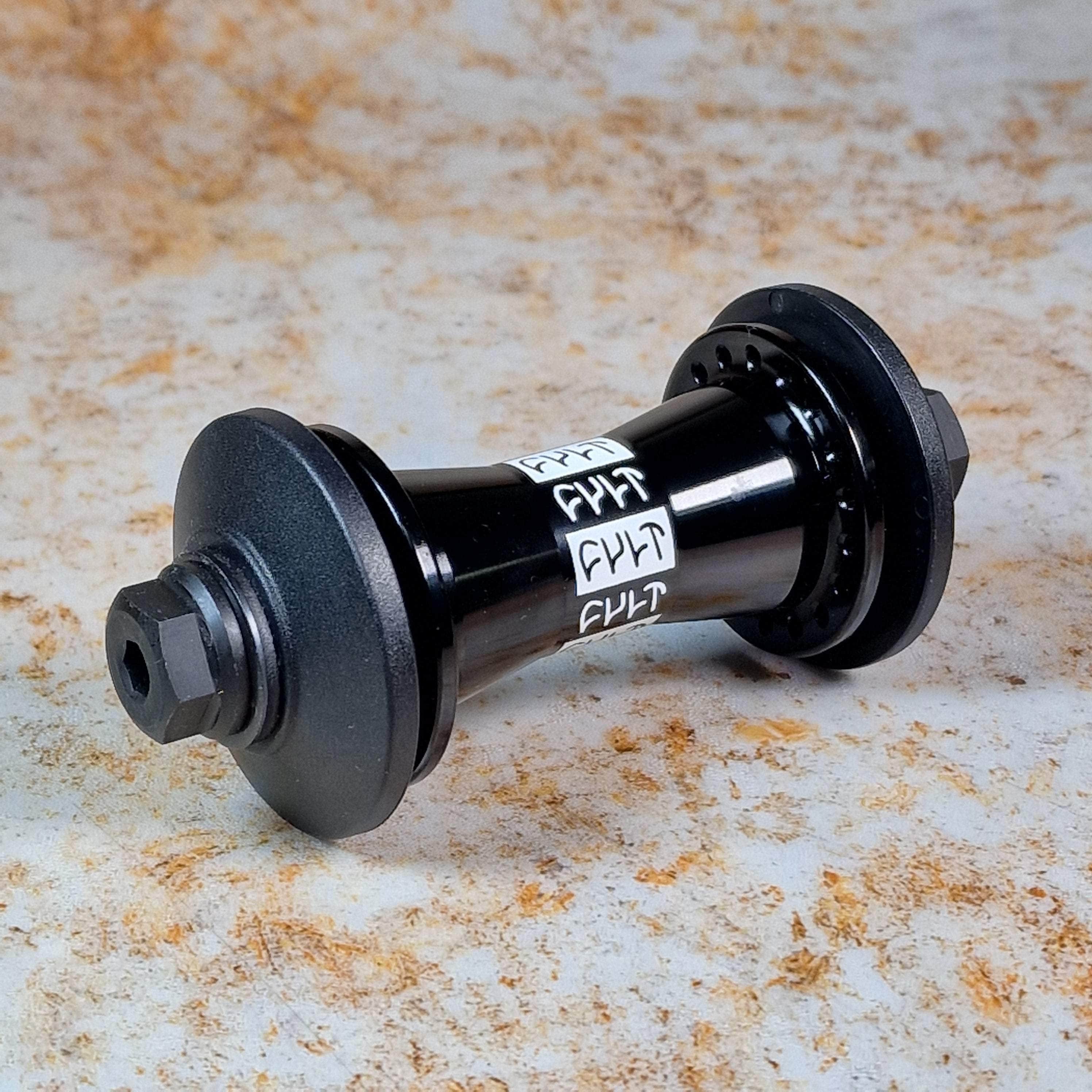 Cult Crew Front Hub with Hubguards | Alans BMX