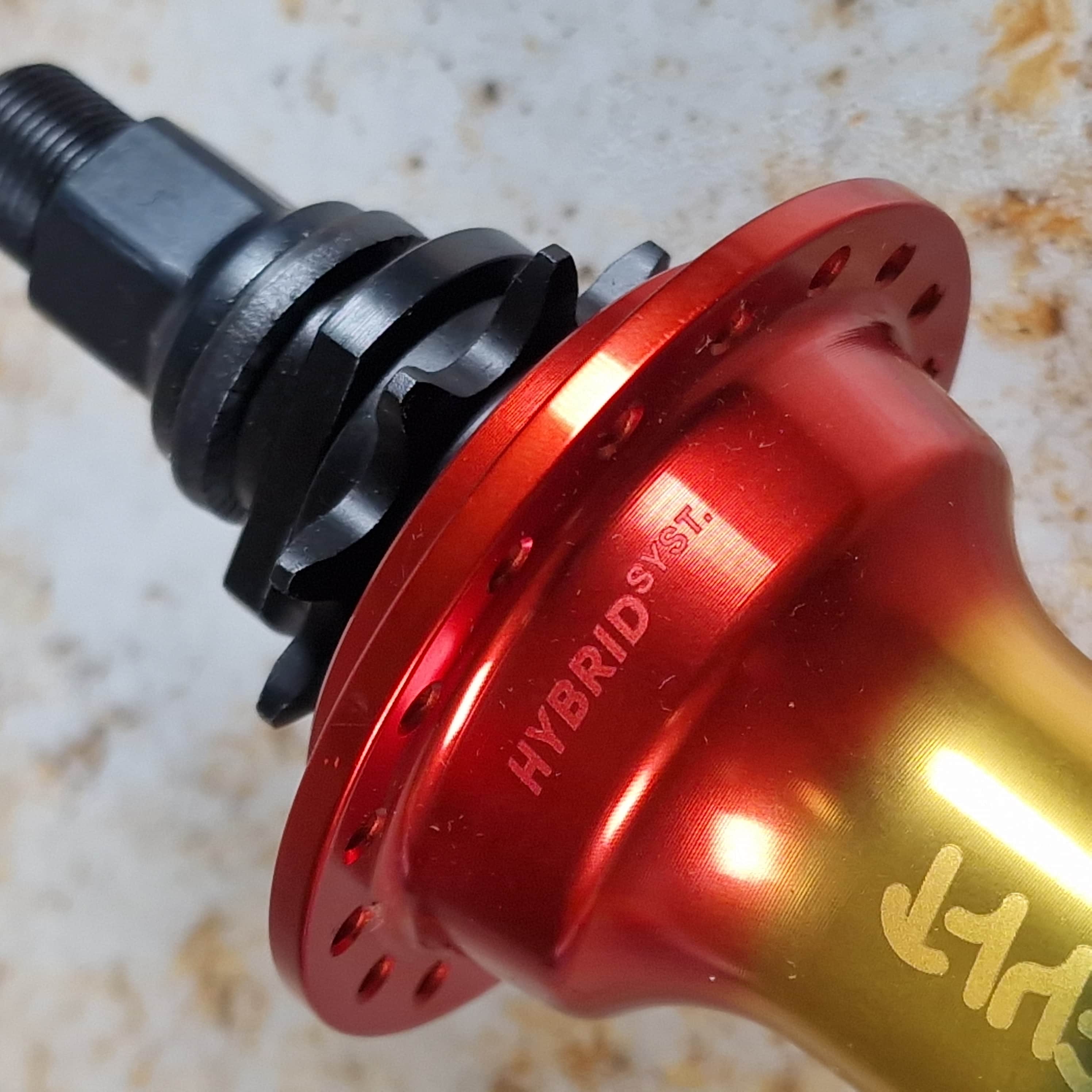 Cult Hybrid Freecoaster Hub | Alans BMX