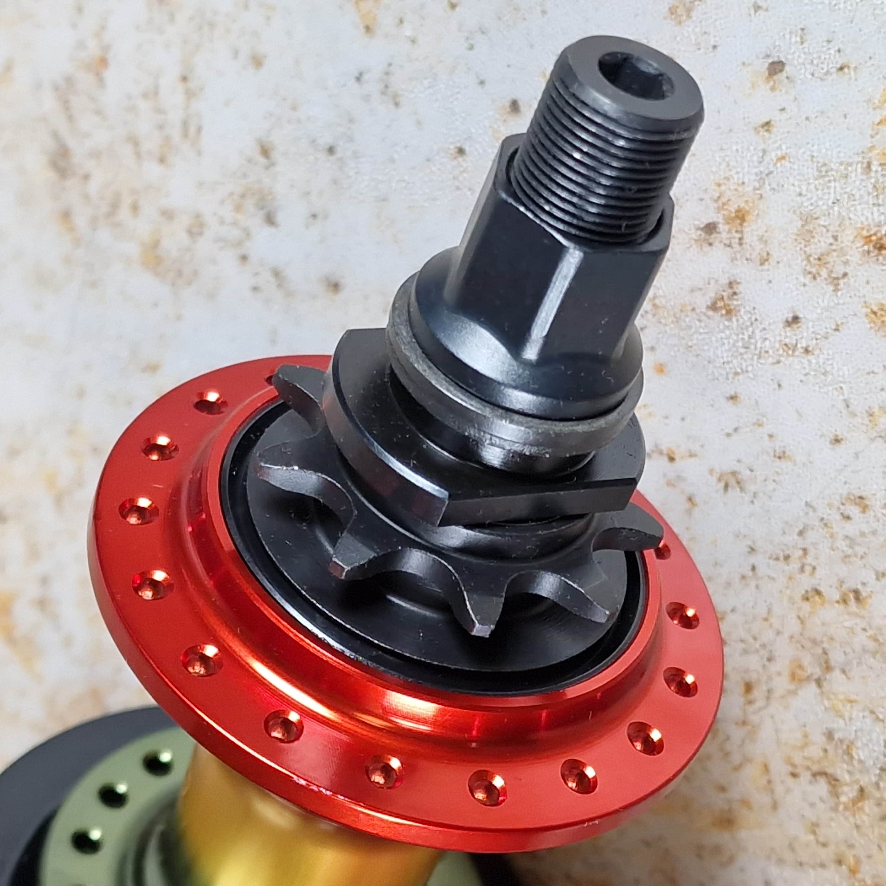 Cult Hybrid Freecoaster Hub | Alans BMX