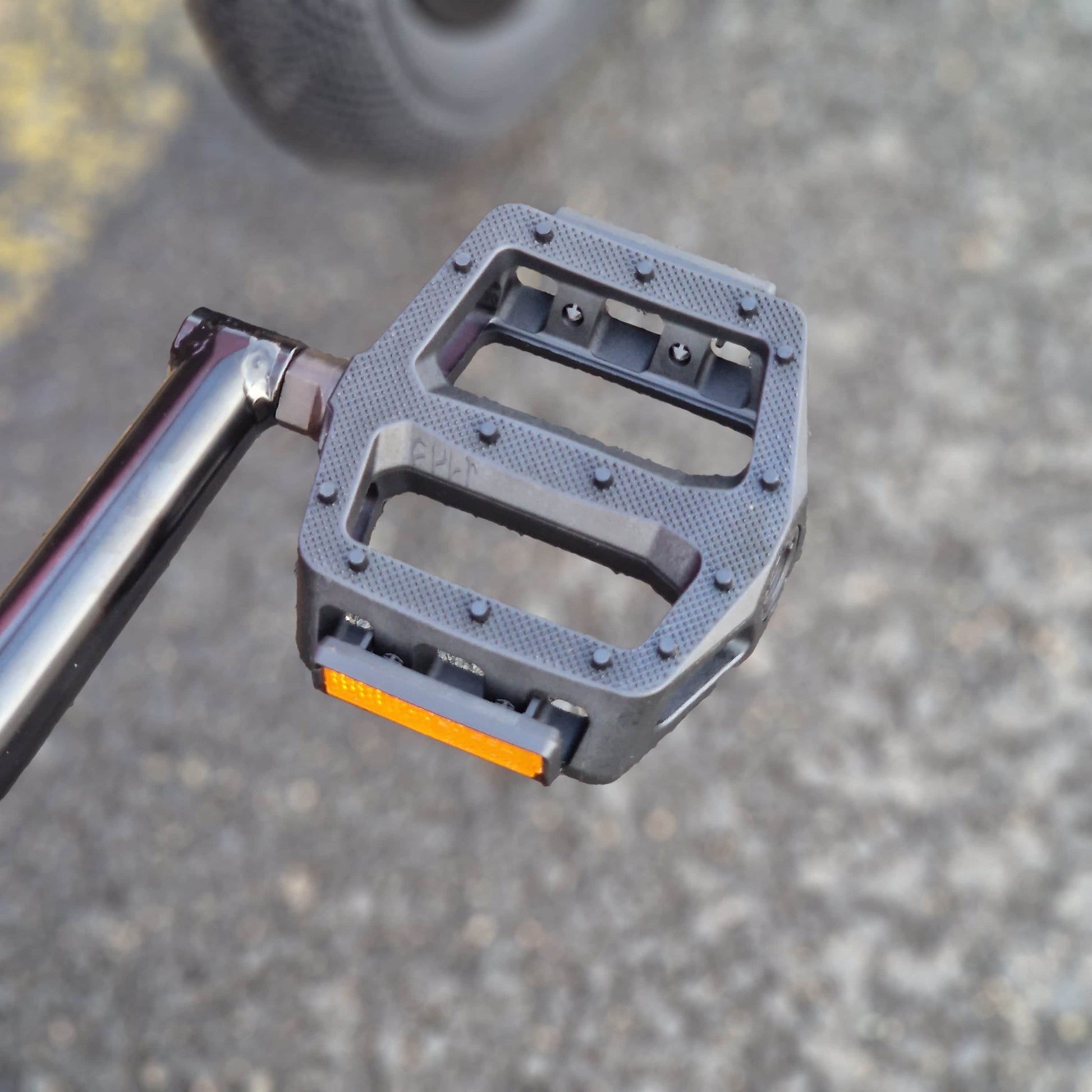 Cult BMX Bikes Pink Cult Juvenile 16 Inch Bike Pink