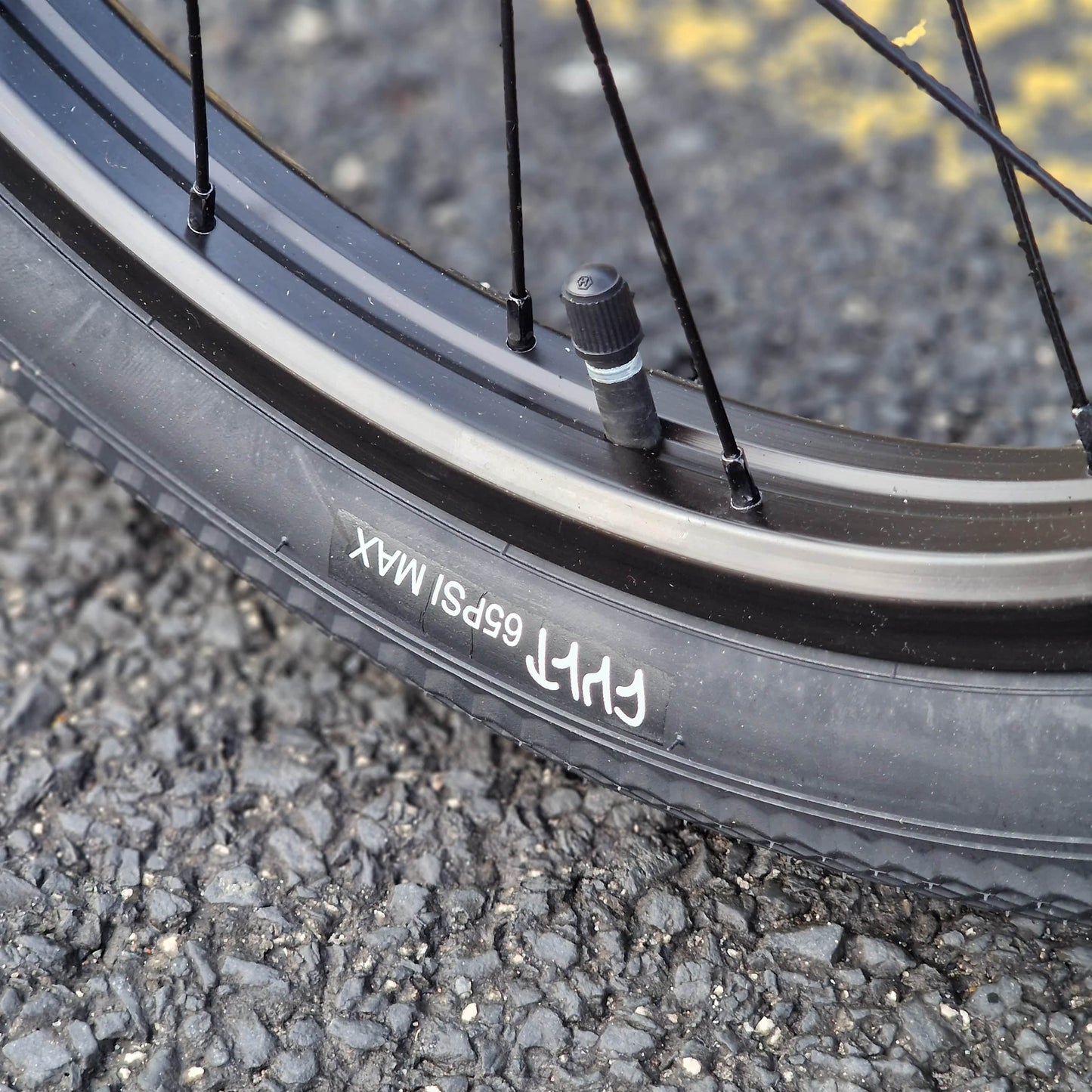 Cult BMX Bikes Pink Cult Juvenile 18 Inch Bike Pink