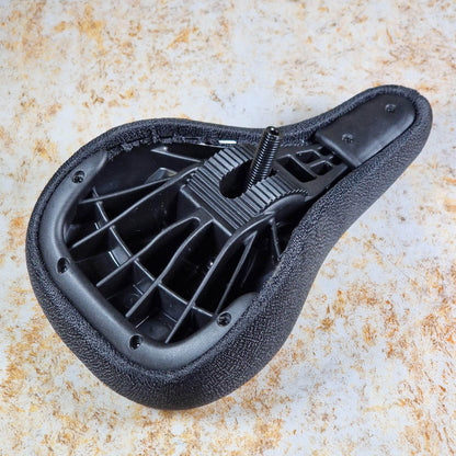 Cult BMX Parts Rasta / Mid Cult Padded Pivotal Seat Rasta