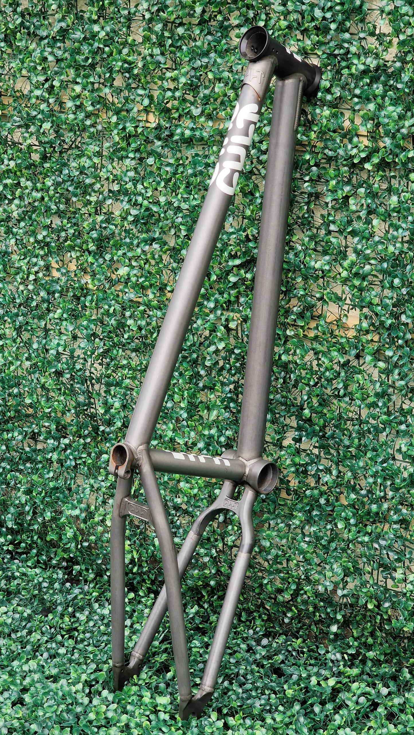 Cult BMX Parts Cult Shorty Frame Killian Roth Phopsphate Raw