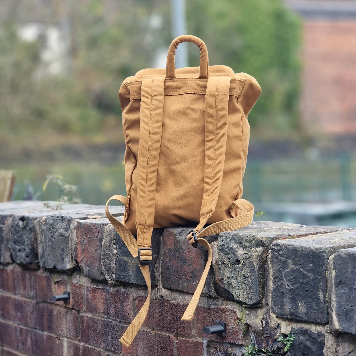 Cult Clothing & Shoes Brown Cult Thick Logo Stash Backpack Brown