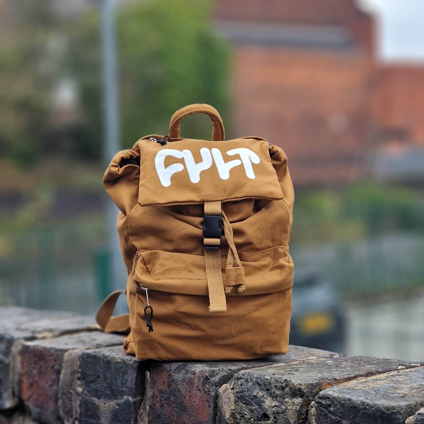 Cult Clothing & Shoes Brown Cult Thick Logo Stash Backpack Brown