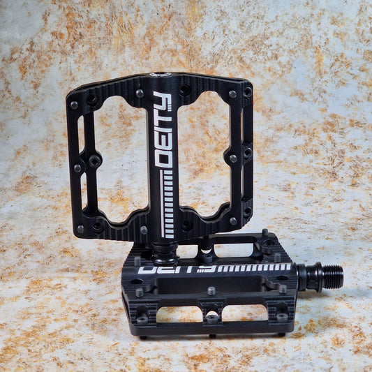 Deity Bikes Black Deity Black Kat MTB Pedals