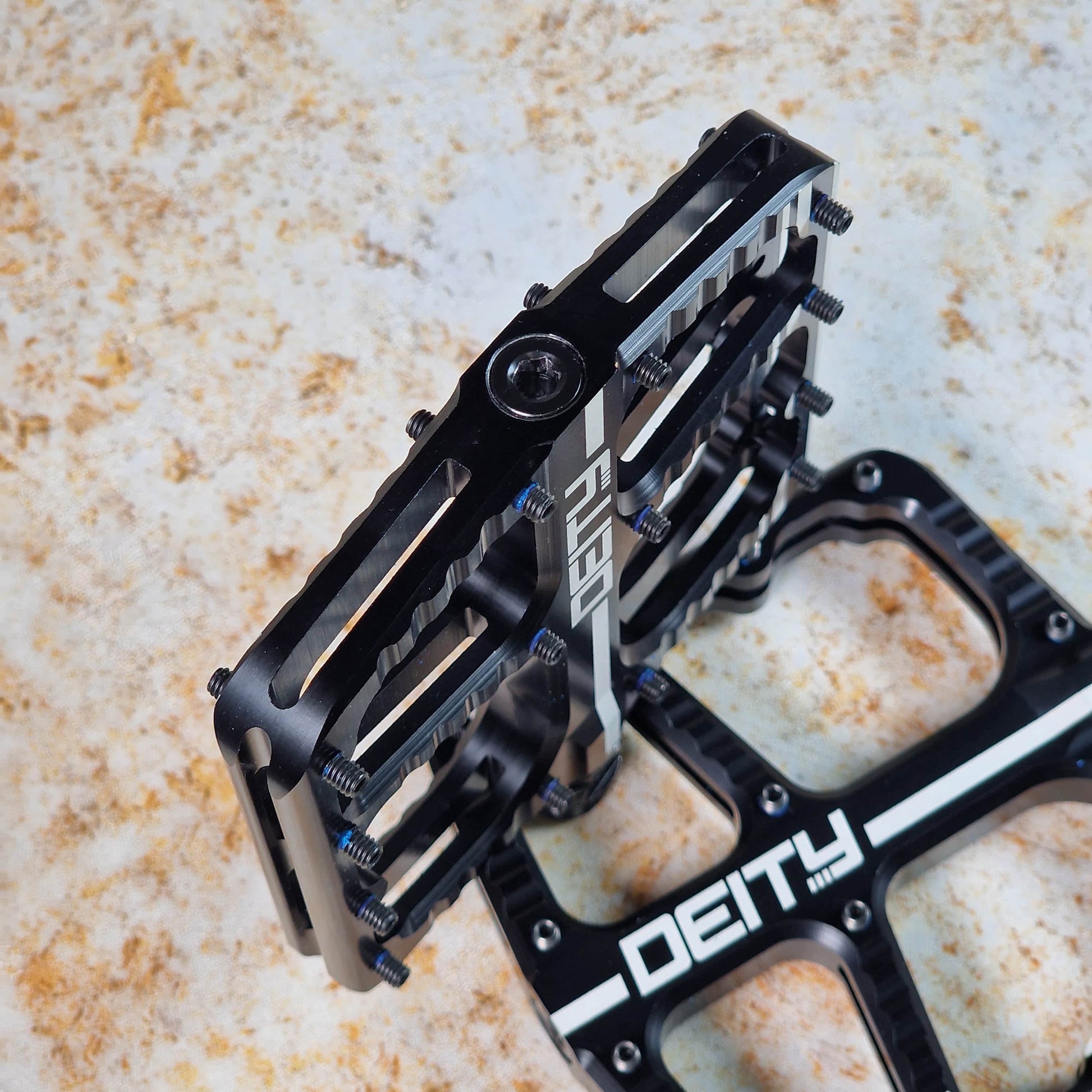 Deity Bikes Deity Flat Trak MTB Pedals