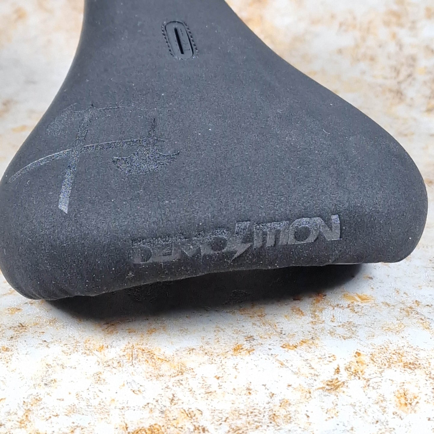 Demolition BMX BMX Parts Demolition Axes Embossed Pivotal Fat Seat