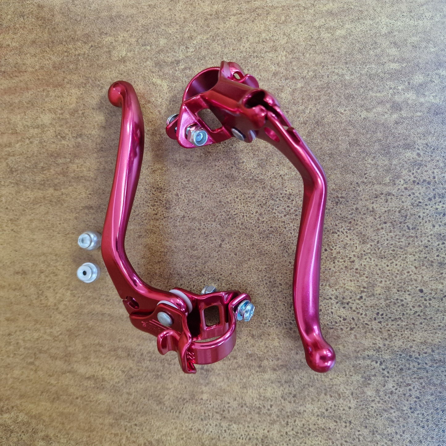 Dia-Compe Old School BMX Red Dia-Compe 132MT45 Brake Lever Pair