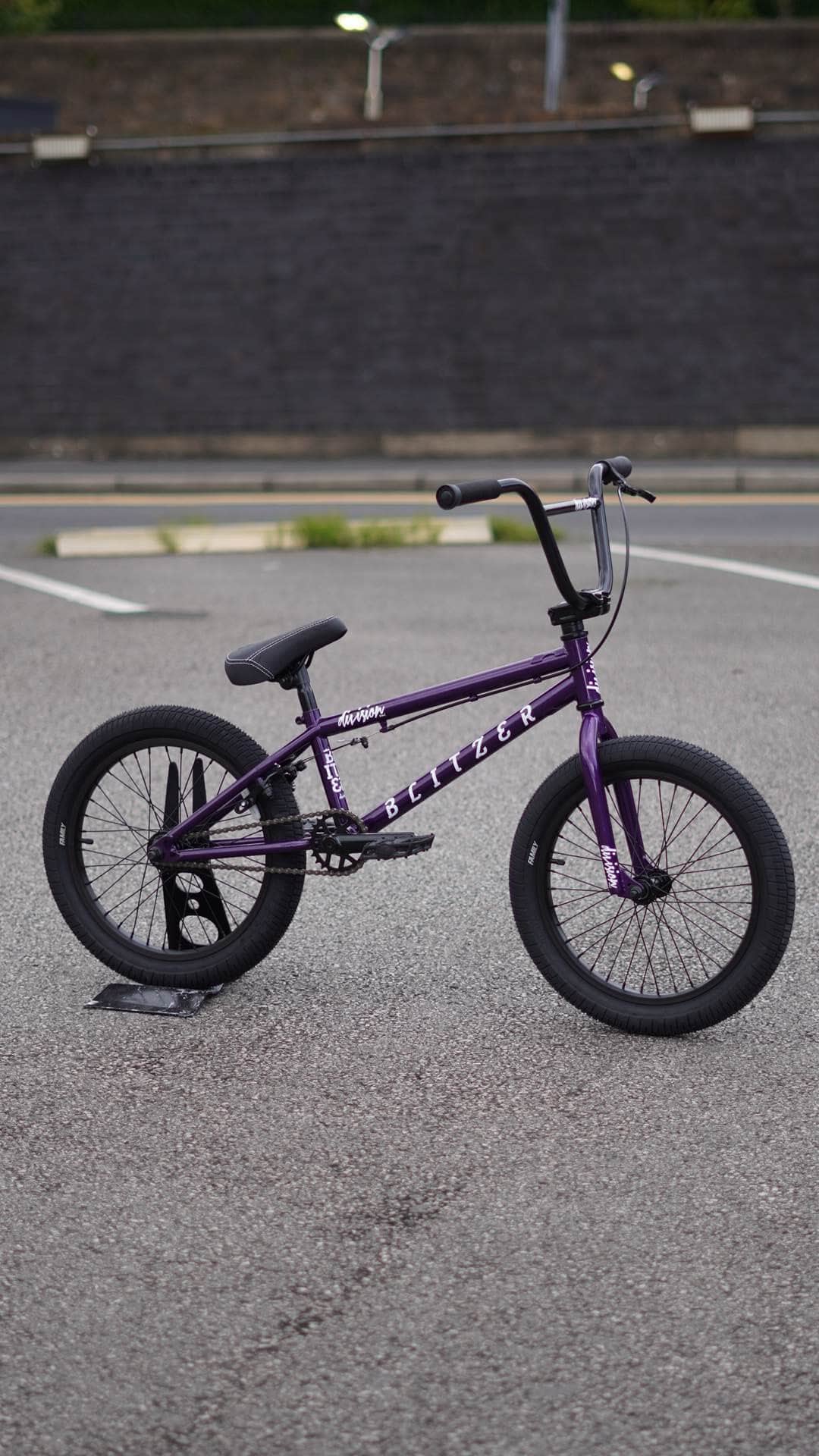 Division BMX Bikes Metal Purple Division Blitzer 18 Inch Bike Metal Purple