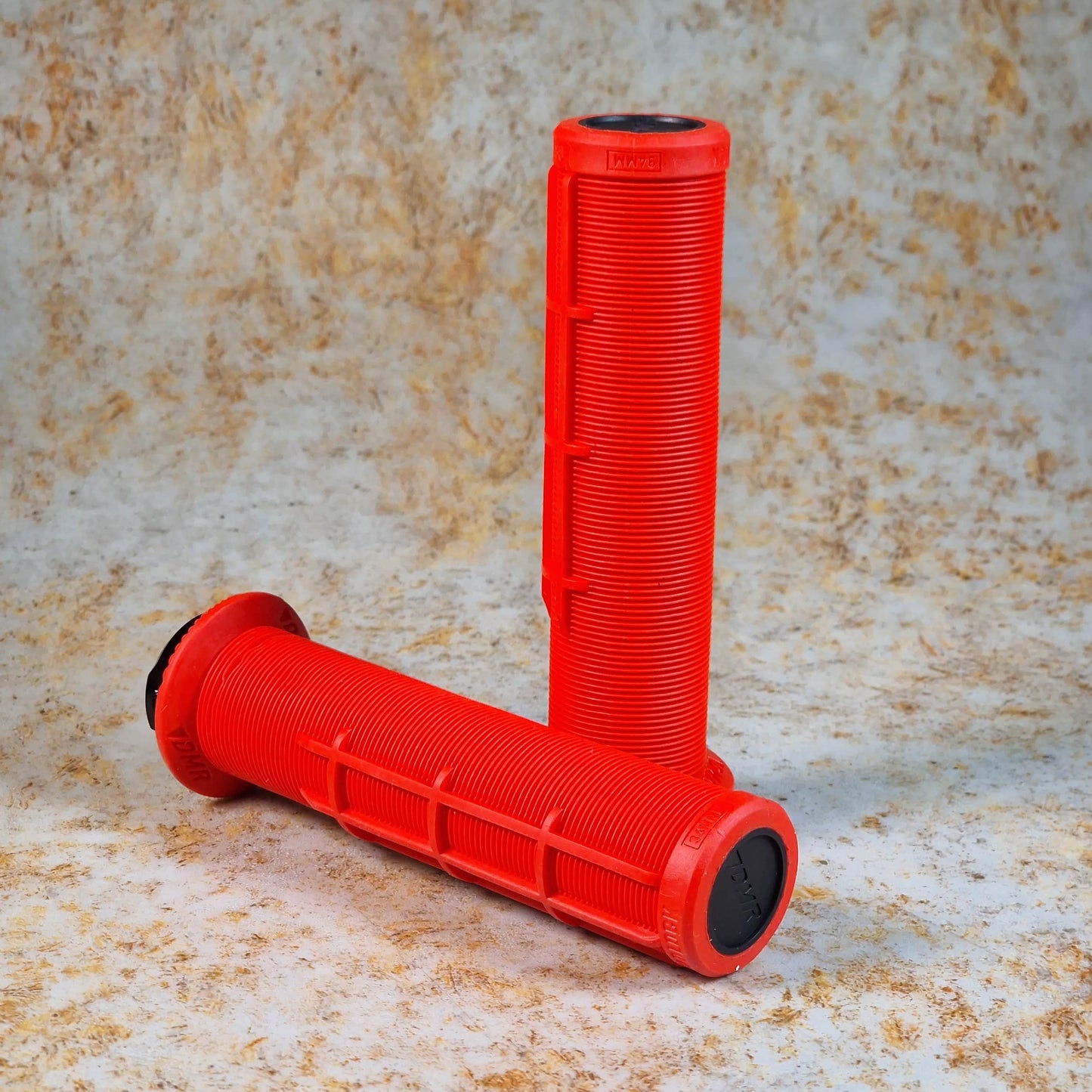 DMR BMX Racing Red DMR Gridlock Lock-on Grips