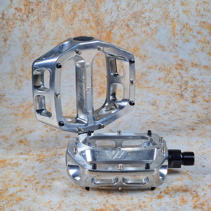 DMR BMX Parts Polished Silver / 9/16" DMR V8 Classic Pedals