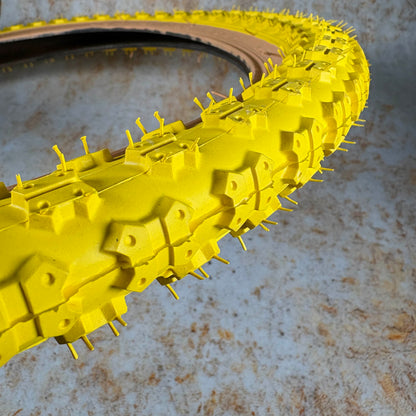 DSI Old School BMX 20 x 2.125 / Yellow DSI Gumwall Comp III Tyre 20" x 2.125"