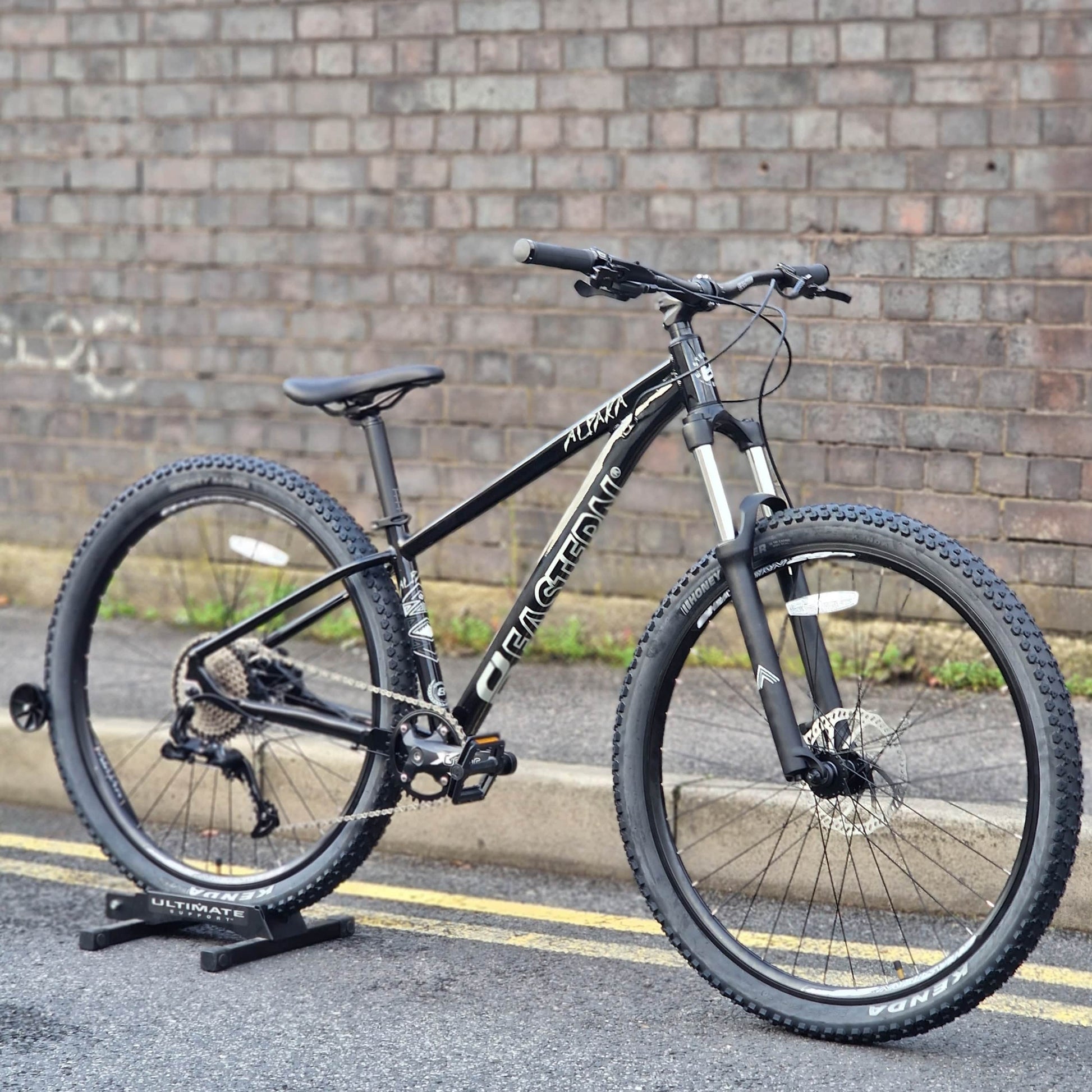 Eastern Bikes Bikes Eastern Bikes Alpaka 29 Inch Mountain Bike Black