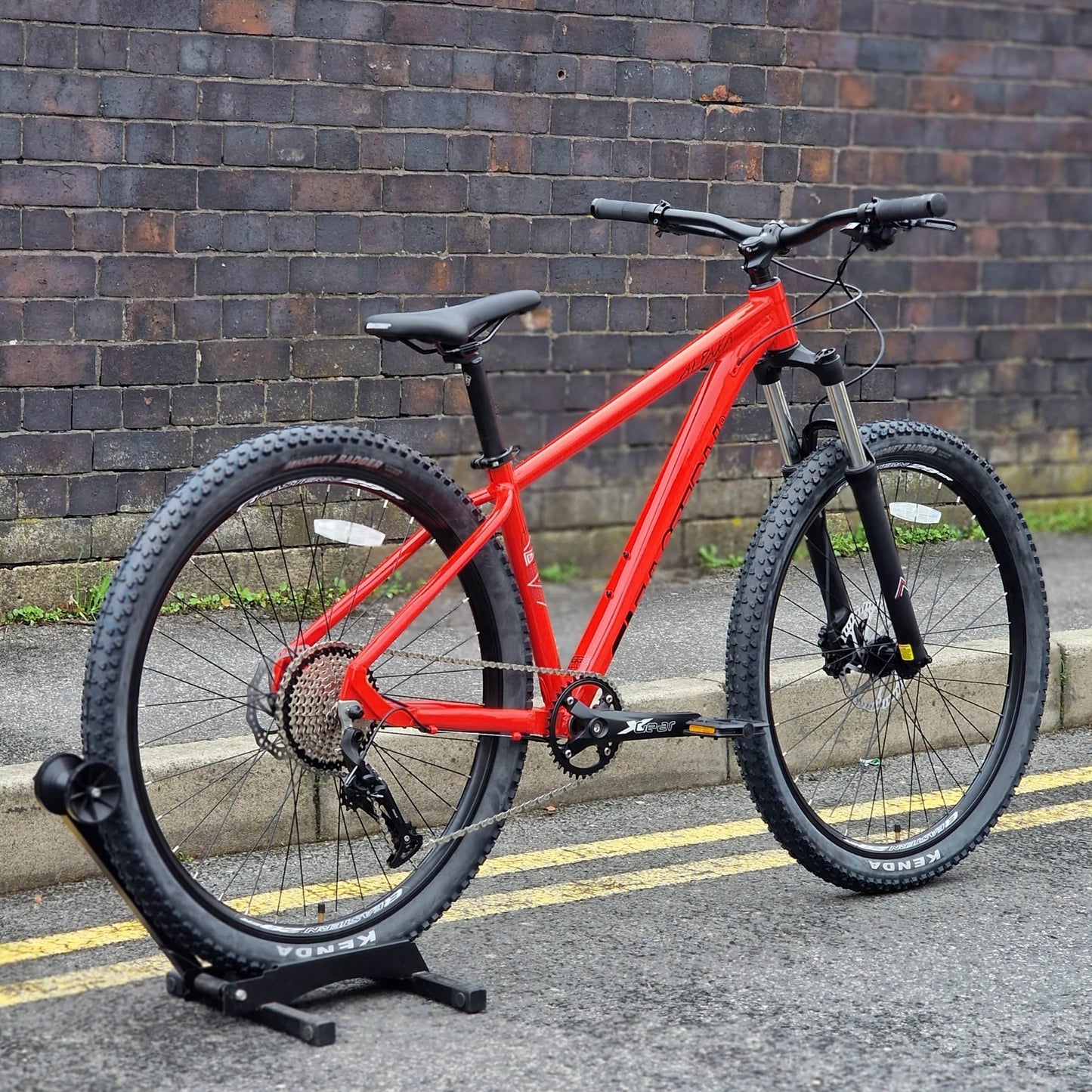 Eastern Bikes Bikes Eastern Bikes Alpaka 29 Inch Mountain Bike Red